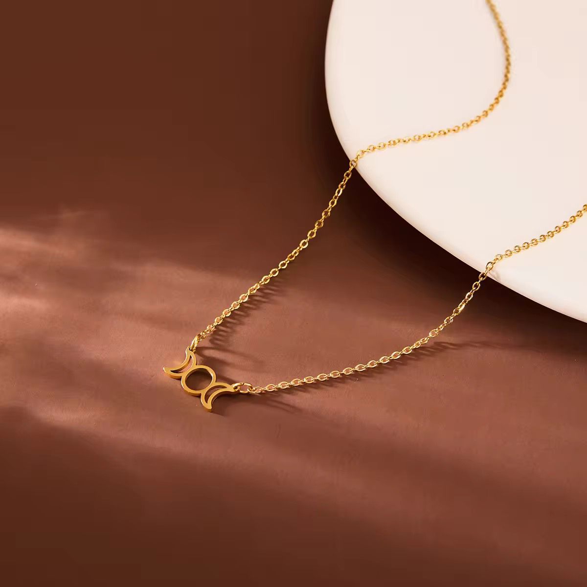 SJ 735 Hollow Moon Phase Necklace - 18k Gold PVD plated stainless steel - Anti tarnish