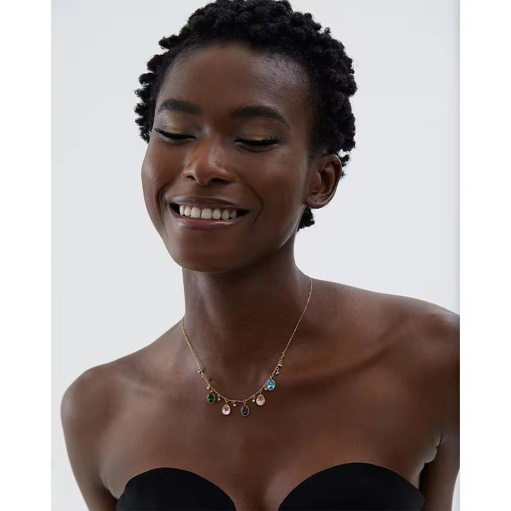 SJ 483 Cubic zirconia dainty modern necklace - premium collection
- 18k Gold PVD plated stainless steel - Anti tarnish
