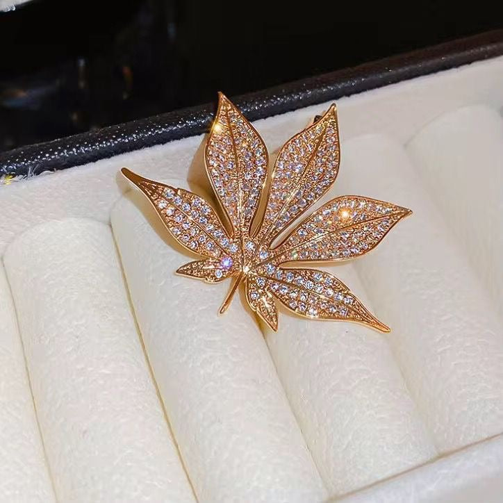 BR 93 Autumn leaves Zircon Brooch ( 1 PC ) Anti Resistant