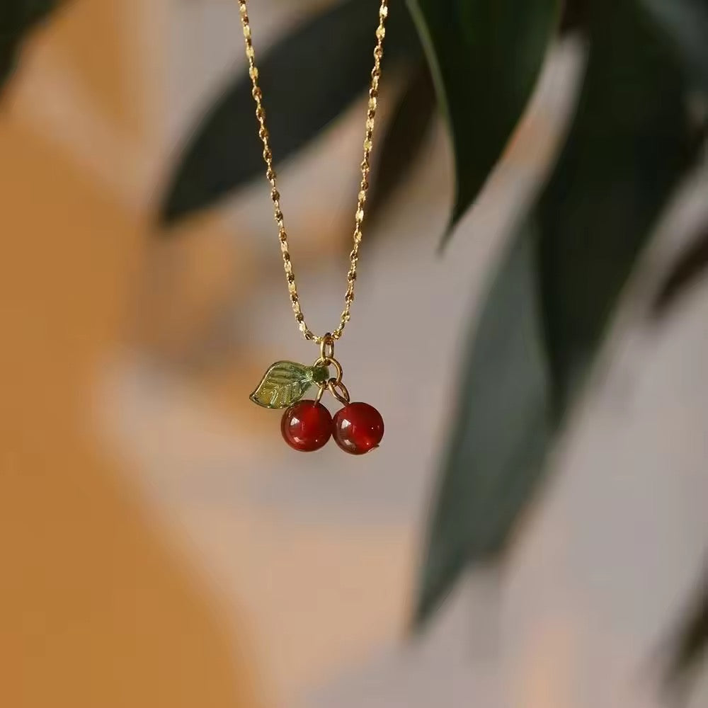 SJ 185 Cherry Necklace - 18k gold plated stainless steel - Anti tarnish - Wholesale