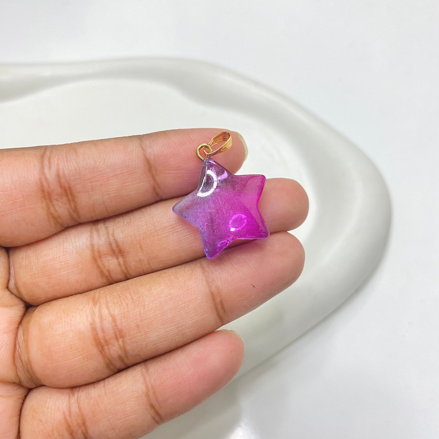 GB 1573purple Star glass pendant- per piece
