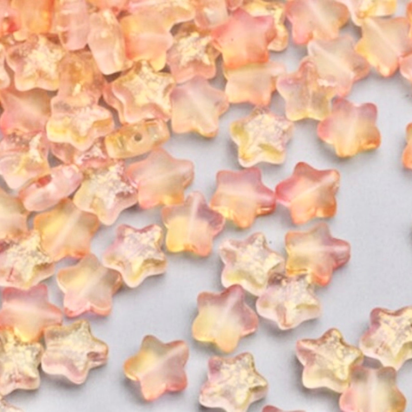 BBB 105 (D) Orange tone star glass bead (1PC)