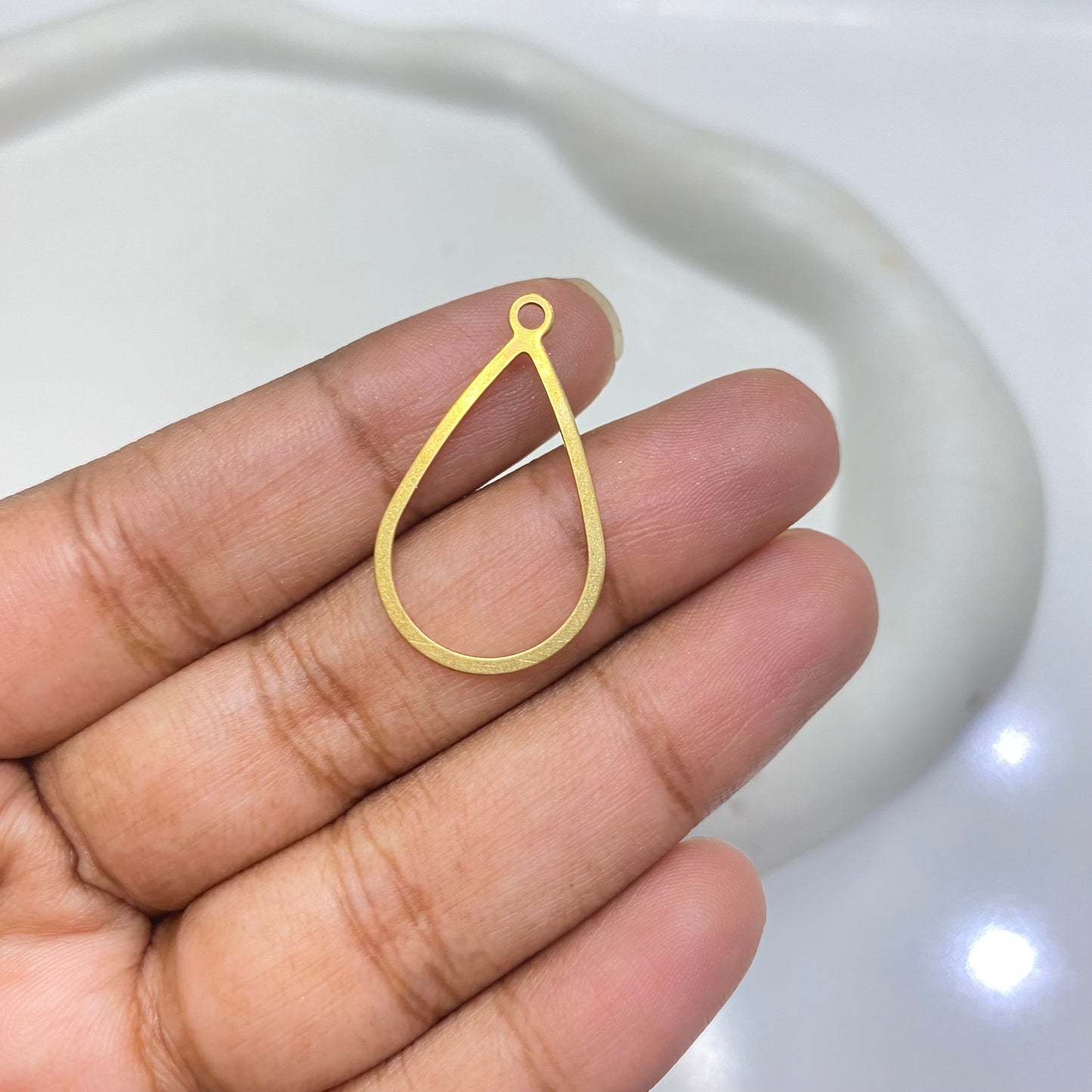 SS 2100 Hollow Teardrop charm ( 1 pc )