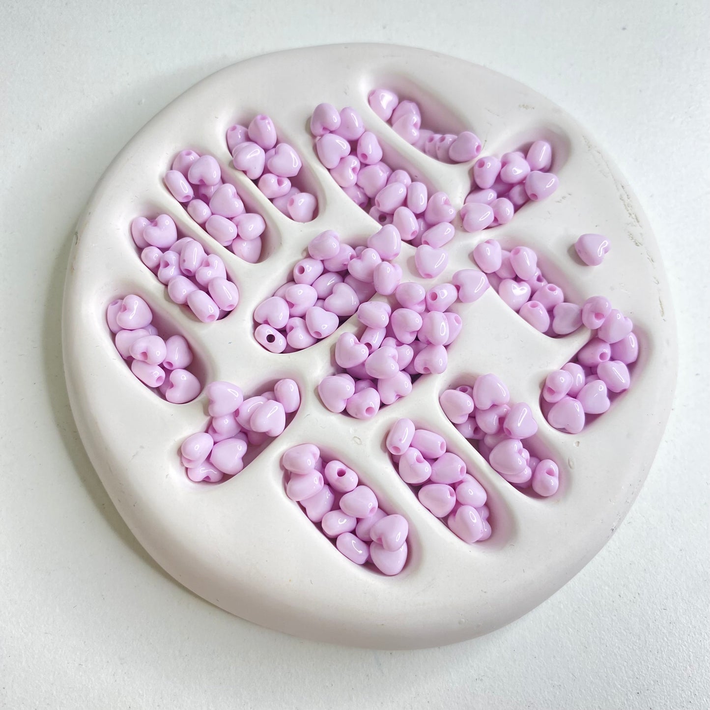 BBB 286 (k) Light Purple Tiny Heart Shiny Bead ( 1 pc ) UV Plated Acrylic ( 6 mm )