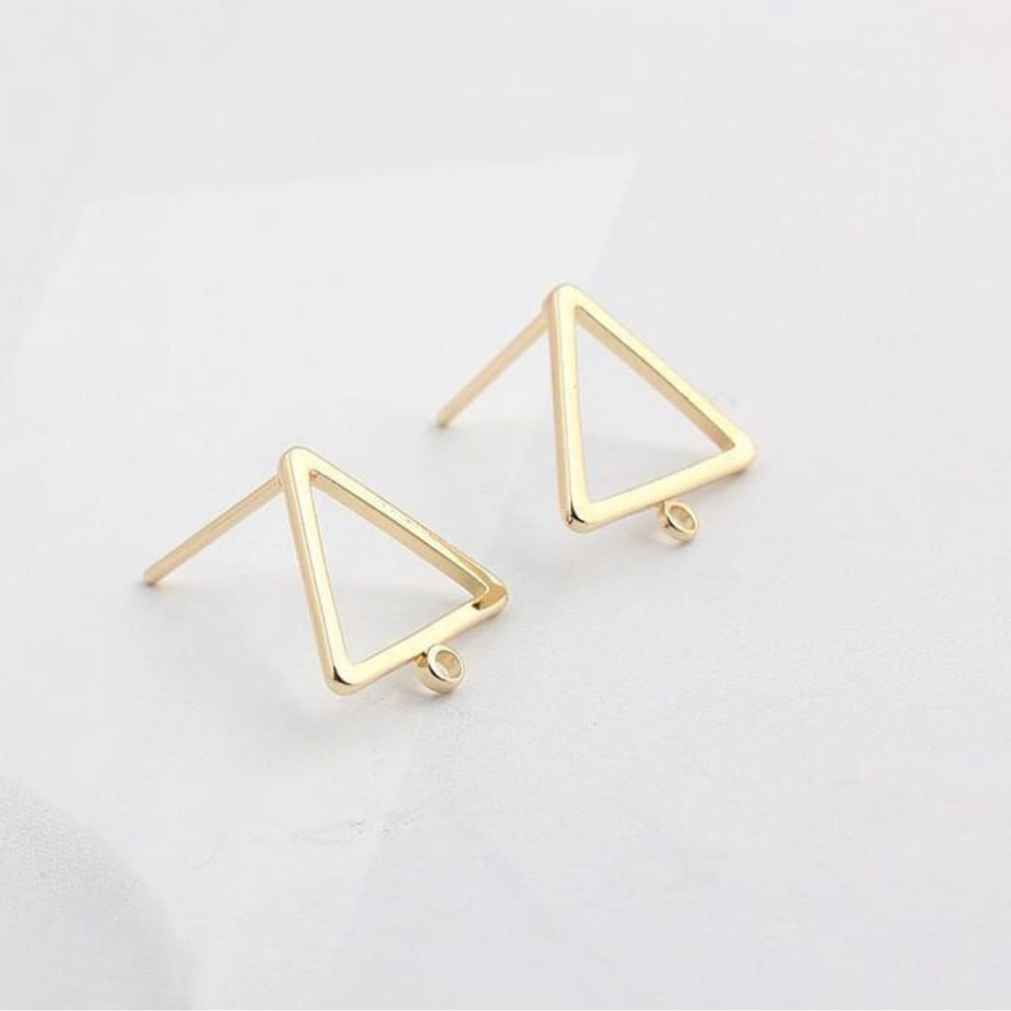 GP 693 gold plated stud ( 2 pc ) Anti tarnish