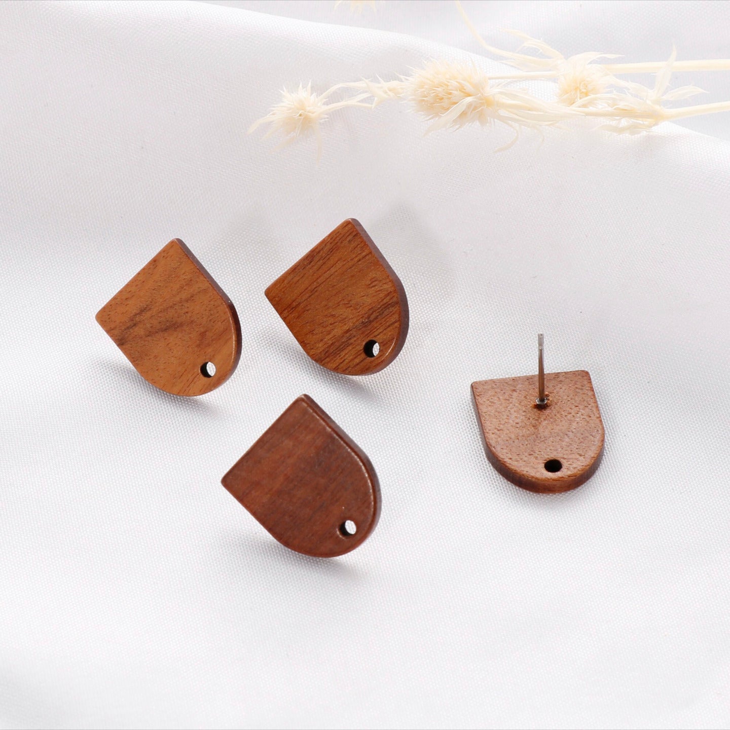 SS 796 wood post per pair