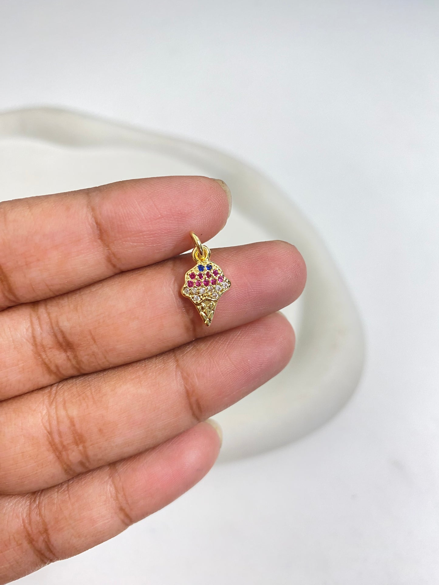 SS 1137 Cone Icecream Zircon Charm 14k Gold plated ( 1 pc ) Anti tarnish ( 14:9 mm )