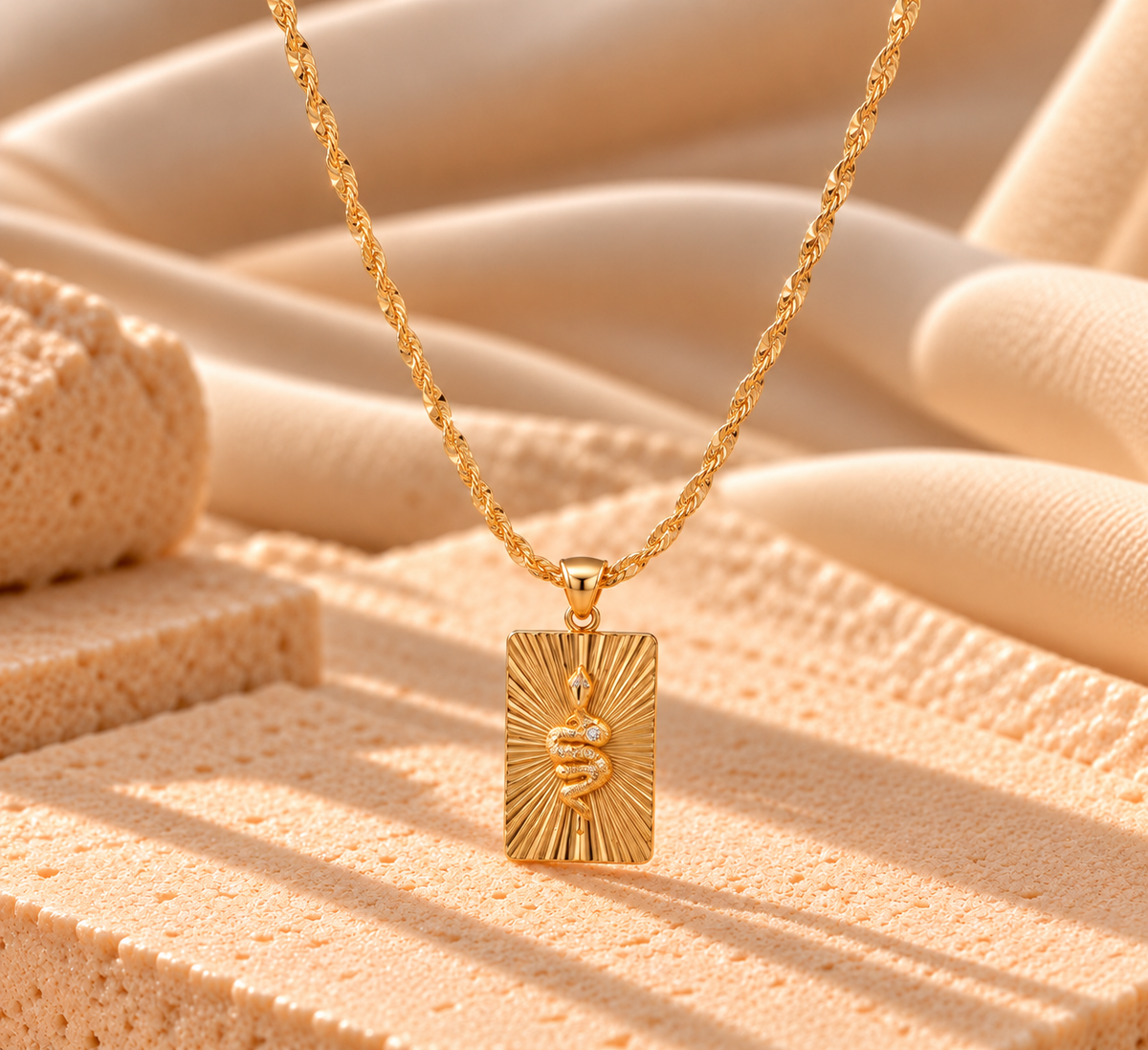 NSJ53F necklace - 18k gold PVD plated