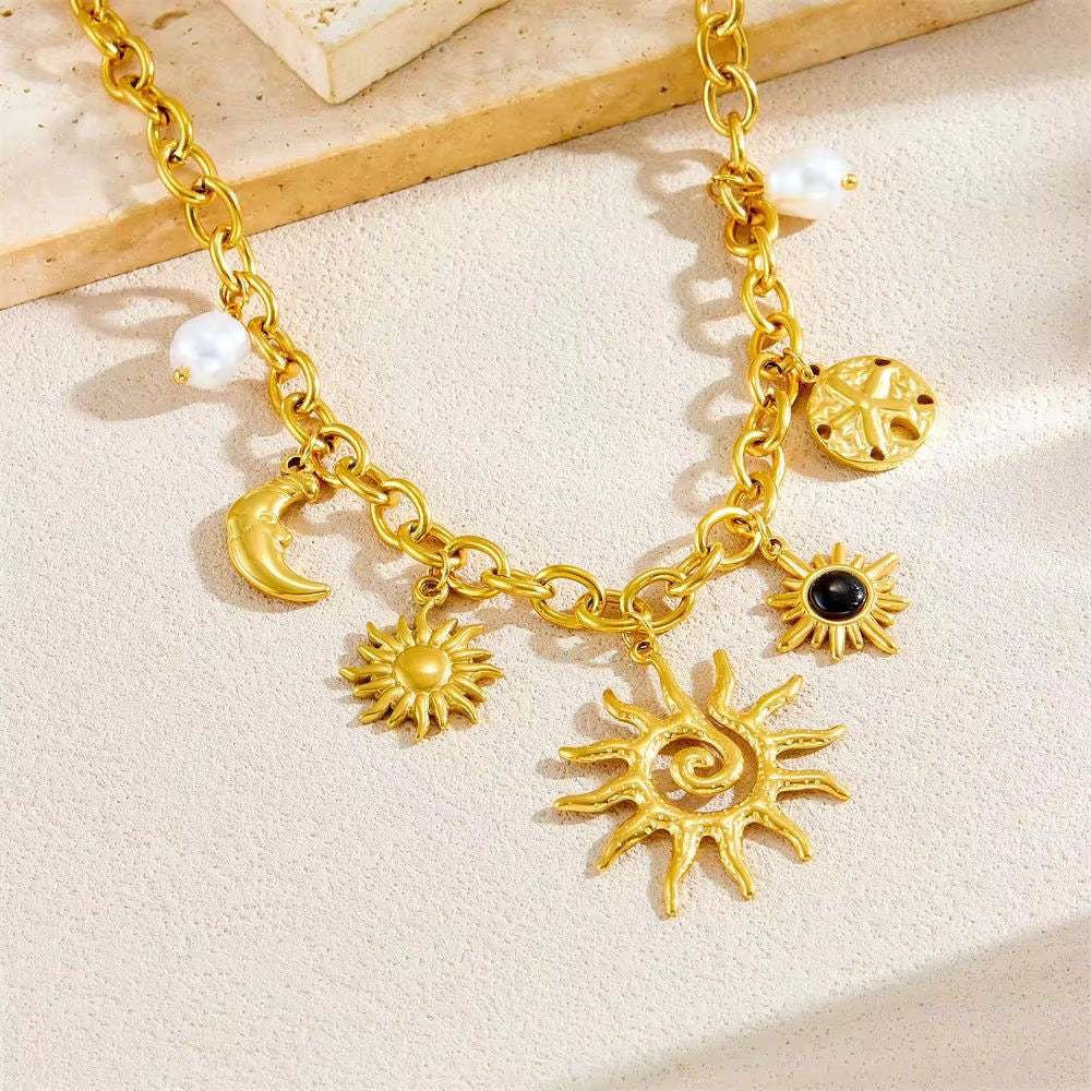 SJ 867 Chunky Charm Necklace - 18k Gold PVD plated stainless steel - Anti tarnish