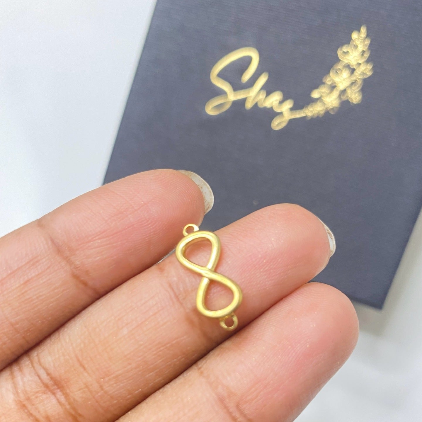 SS 352 Infinity connector ( 1 pc )