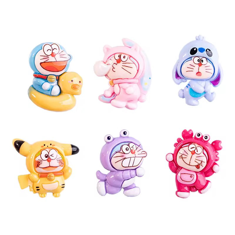 BBB 333 (f) Doraemon Cartoon Resin charm ( 1 pc ) with Hook ( 28 mm )