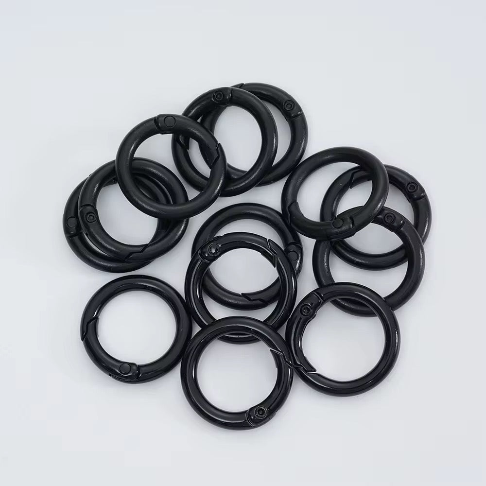 BBB 231 (c) Black O Ring Keychain Clasp ( 1 pc ) Spring Clasp Key Ring ( 25 mm ) High Quality Alloy