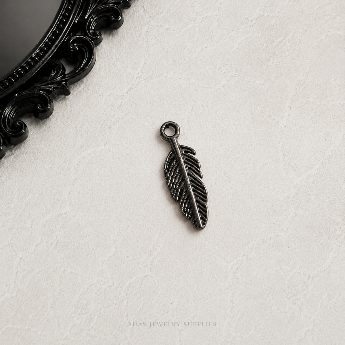 AC02E Feather Gun-metal Gothic Charm ( 1 pc ) High Quality Alloy