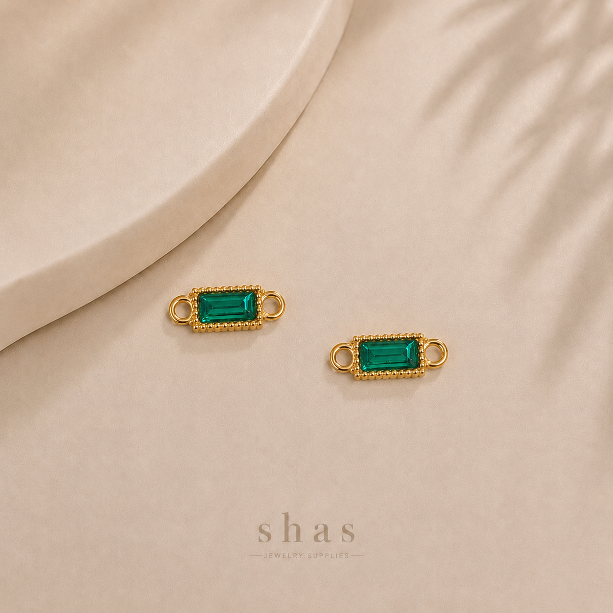 SC19Q Green Zircon Connector Charm ( 1 pc ) 18k Gold PVD