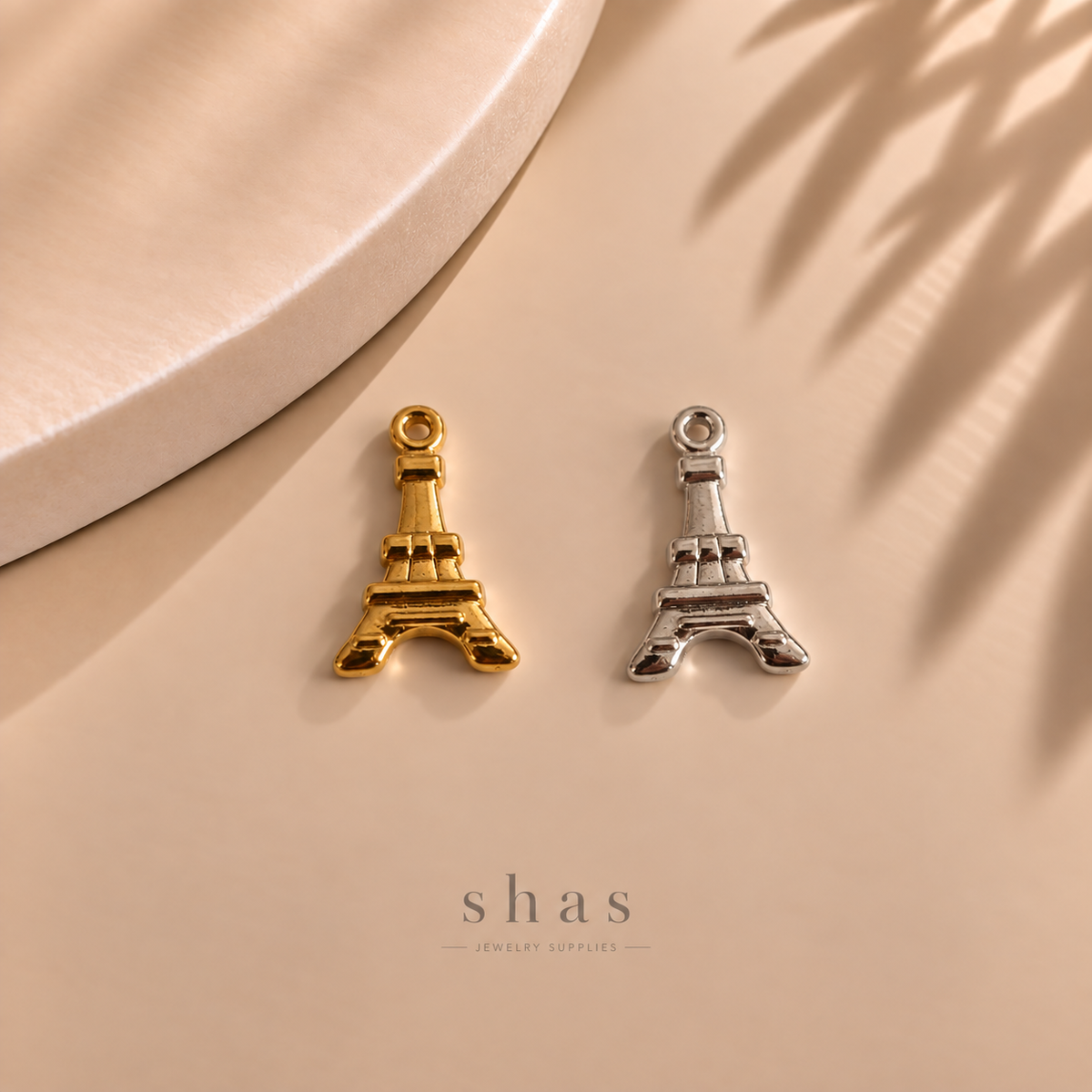 SC21E Eiffel Tower Charm ( 1 pc ) PVD Plated