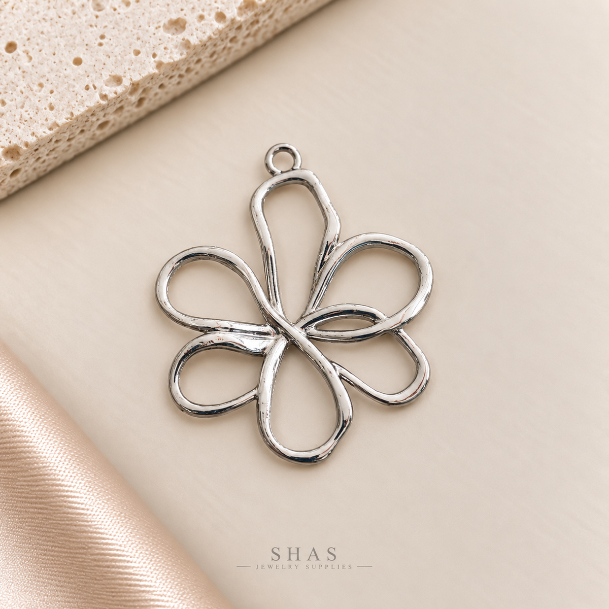 GPB14 Floral Bezel ( 1 pc ) Platinum