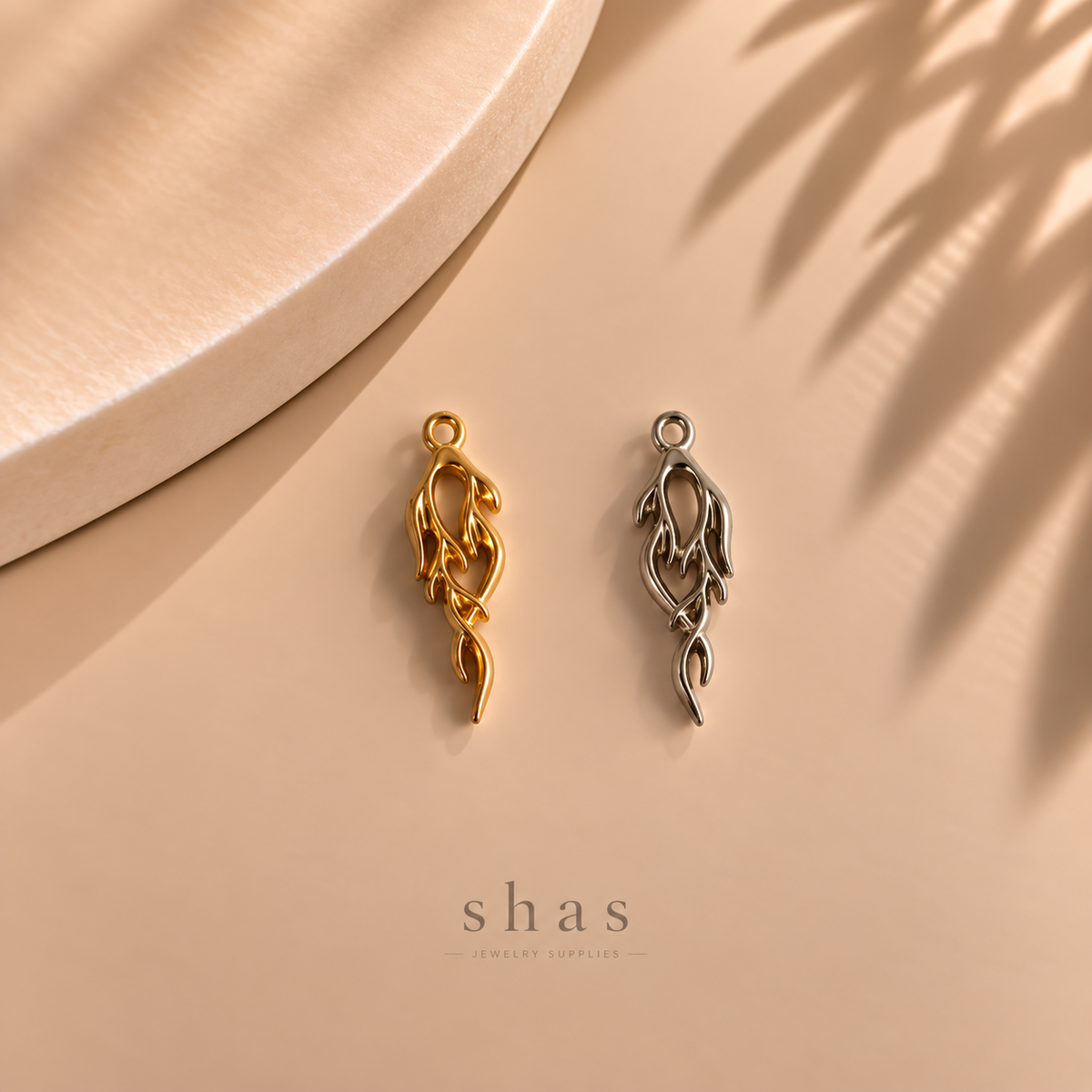 SC21U Sea Coral Charm ( 1 pc ) PVD Plated