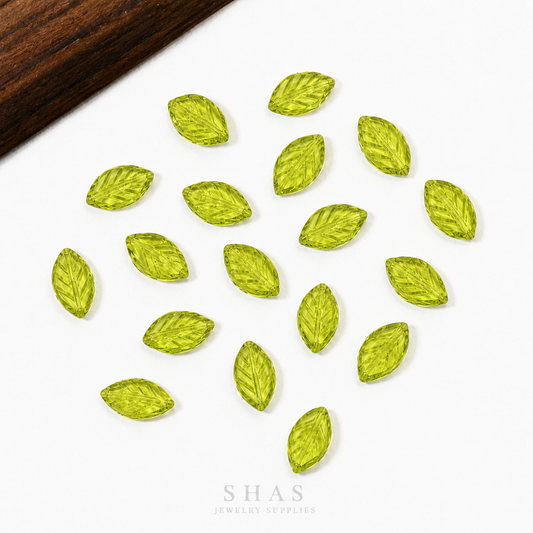 GB10 Leaf Glass Bead ( 1 pc ) Lampwork Bead