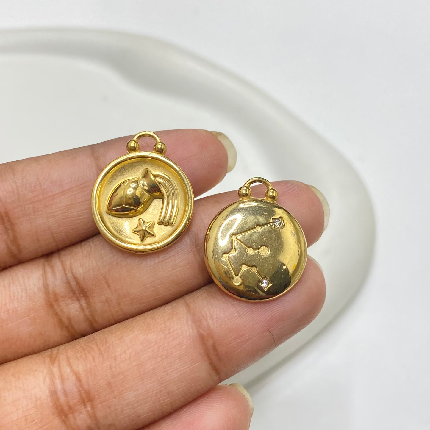 SS 1887 Aquarius zodiac sign Stainless steel charm( 1 pc ) Anti tarnish