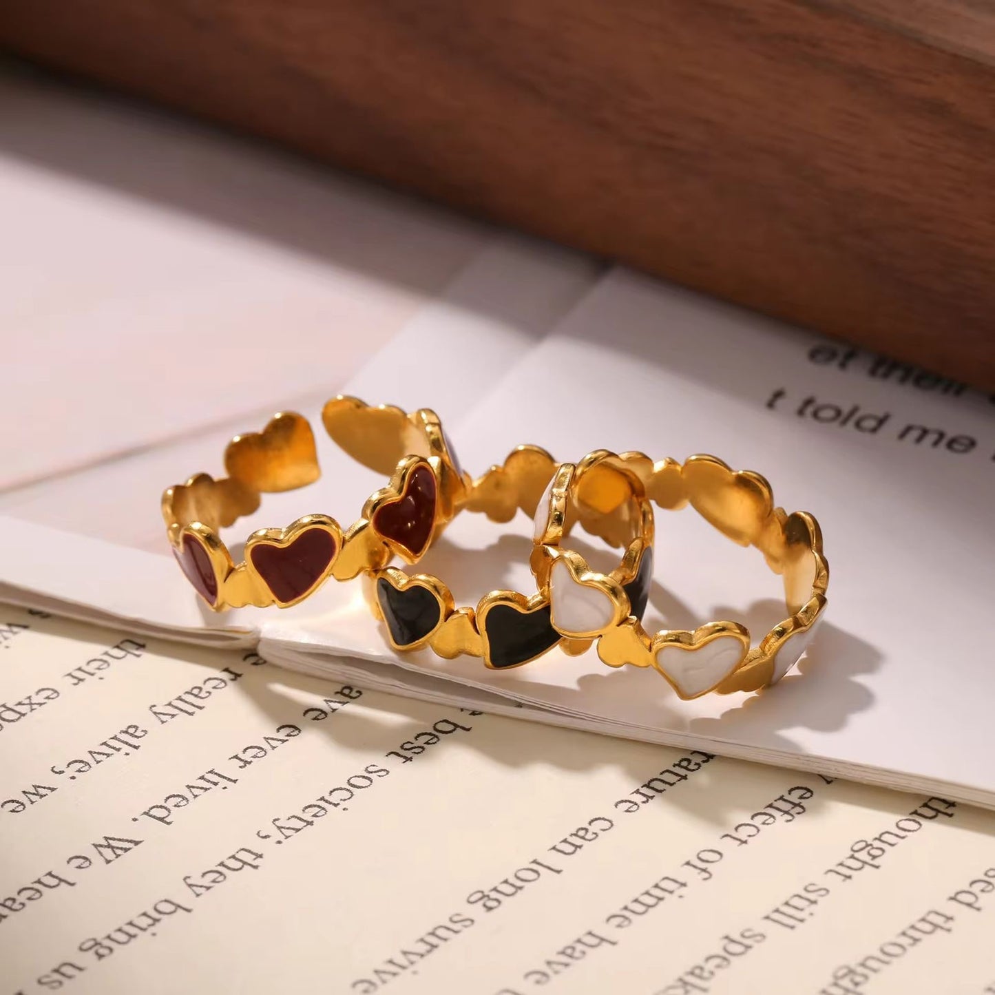 SJ 654 Hearts Vintage style Ring Adjustable - All colours available - 18k Gold PVD plated stainless steel - Anti tarnish
