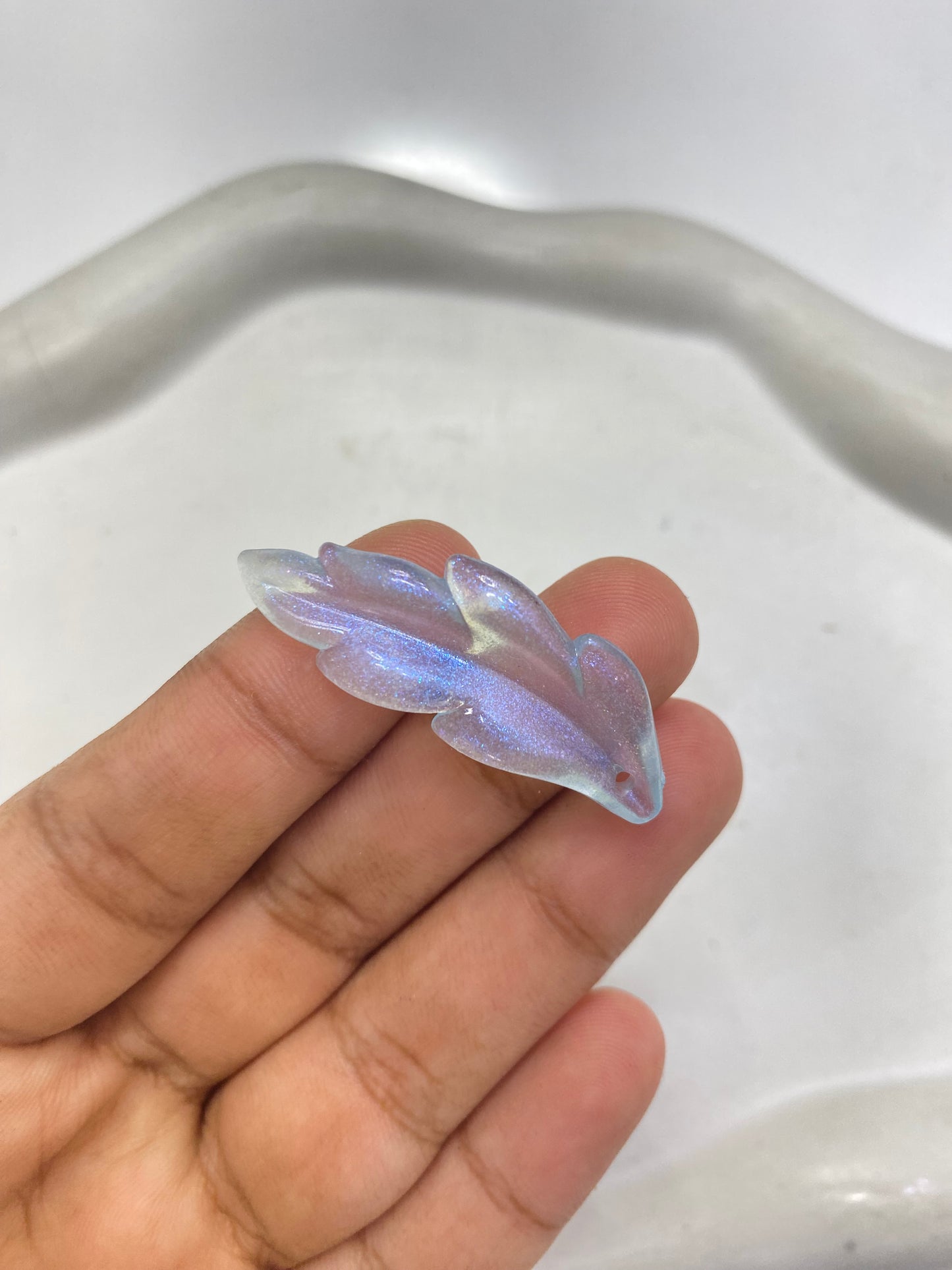 BBB 064 Long petal Transparent luminous Acrylic bead ( 1 pc )