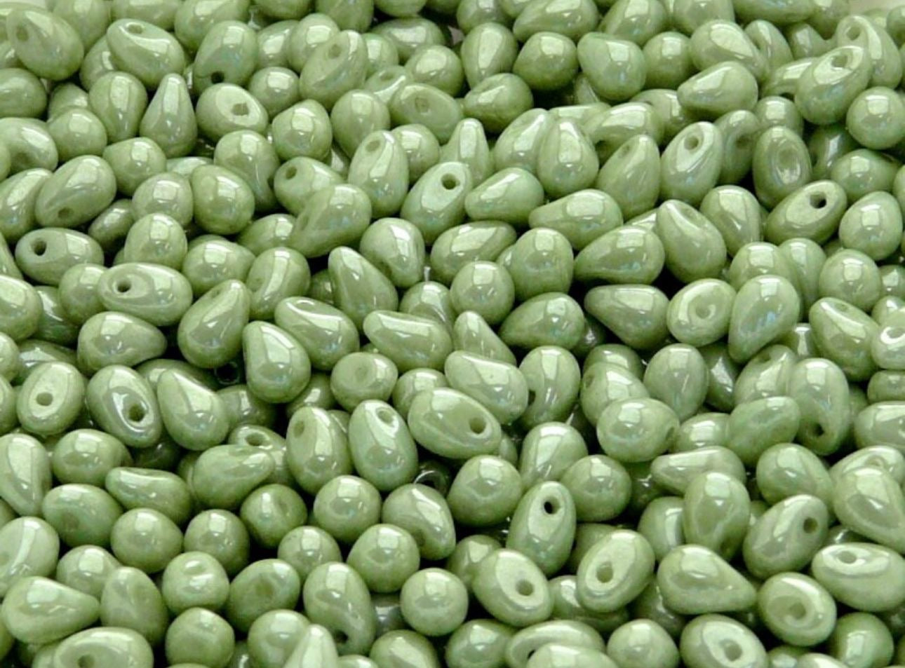 BBB 107 (A) Czech Pressed Glass Teardrop beads opaque Light green ceramic look (1PC)