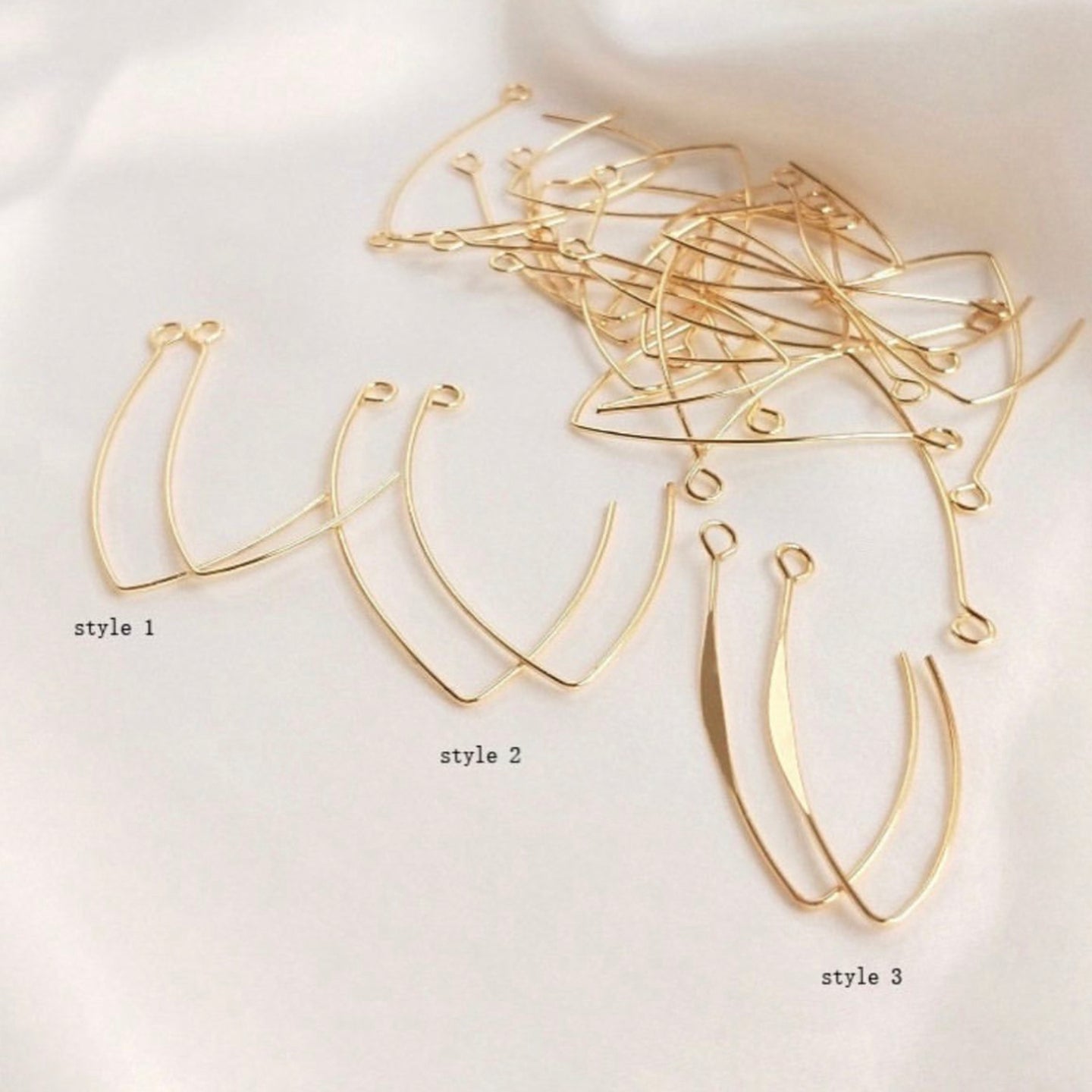 GP 697 - Style 1 hooks gold plated (2 pc ) Anti tarnish