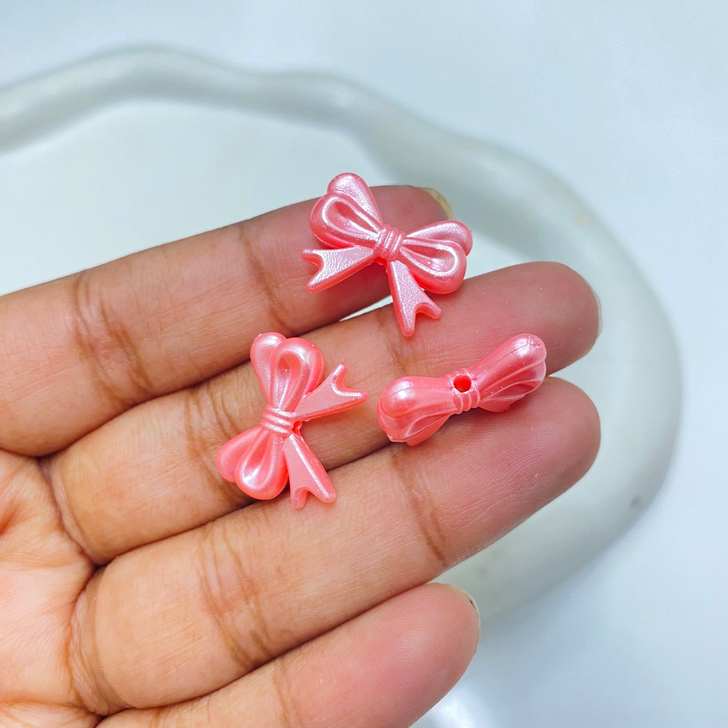 BBB 168 (B) bright pink bow pearl shiny luminous Acrylic bead ( 1 pc )