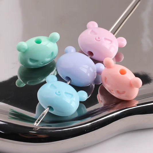 BBB 263 (h) White Cartoon Bear Head Bead ( 1 pc ) Solid Acrylic ( 18 mm )