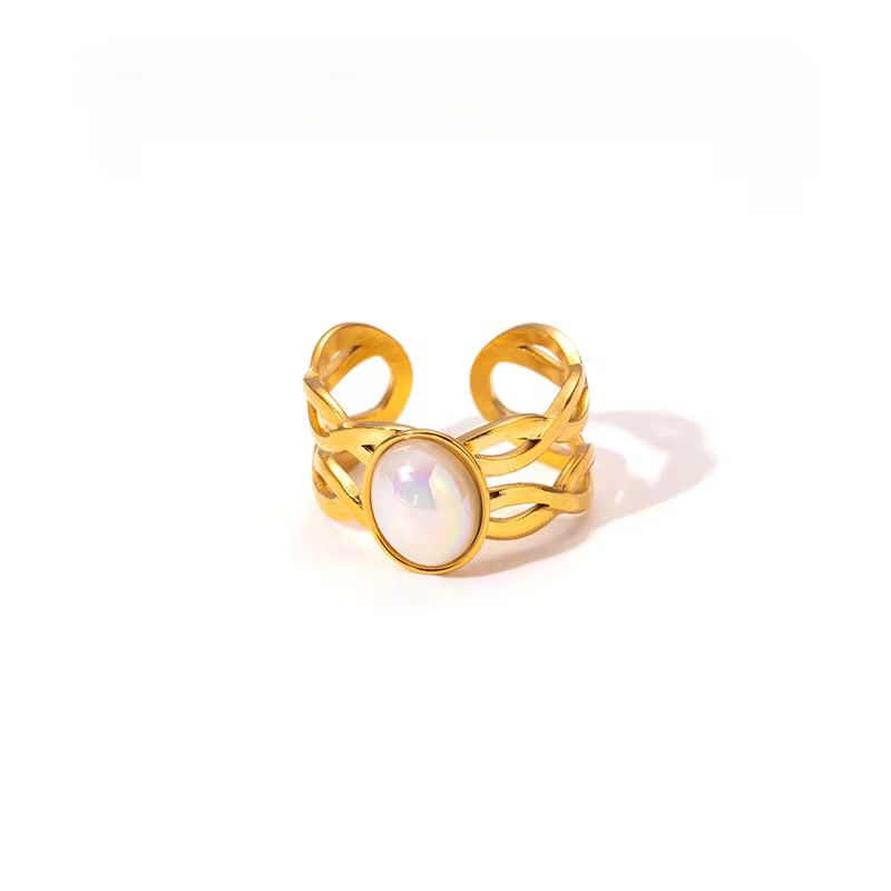 SJ 891 Pearl Wavy Ring Adjustable - 18k Gold PVD plated stainless steel - Anti tarnish