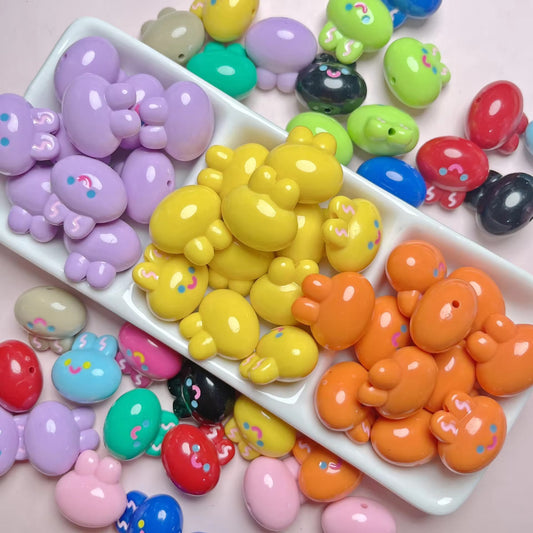 BBB 062 (g) Cream Cartoon Rabbit Acrylic bead ( 1 pc )