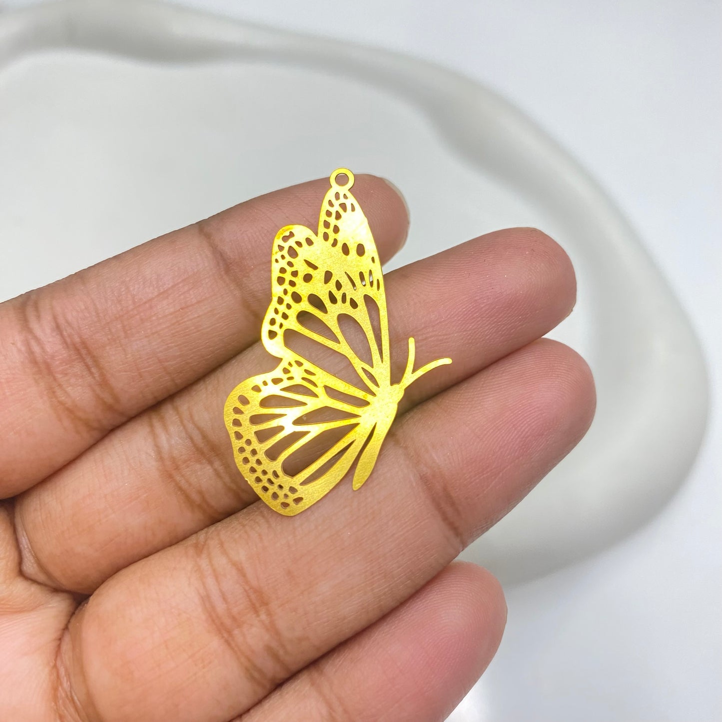 B 2190 Butterfly charm ( 1 pc )