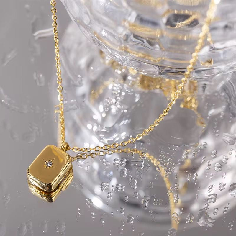 SJ 641 Minimalistic Zircon Rectangle dainty Necklace - 18k Gold PVD plated stainless steel - Anti tarnish