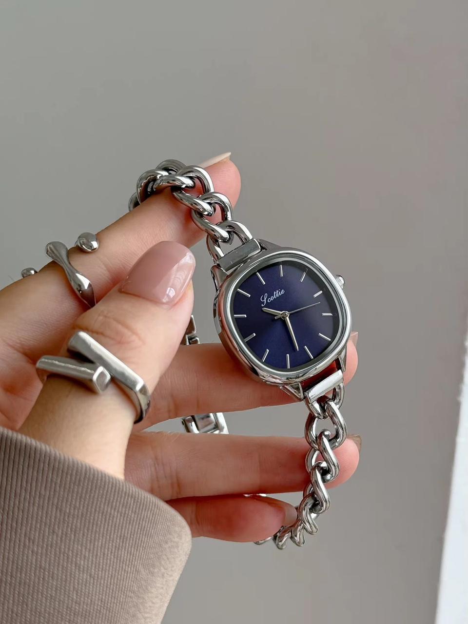 VW 29 Blue dial silver chain watch