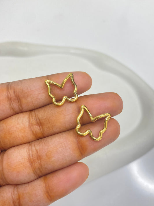 SS 2427 - Wavy Hollow butterfly charm 18k gold plated Stainless steel ( 1 pc ) Anti tarnish