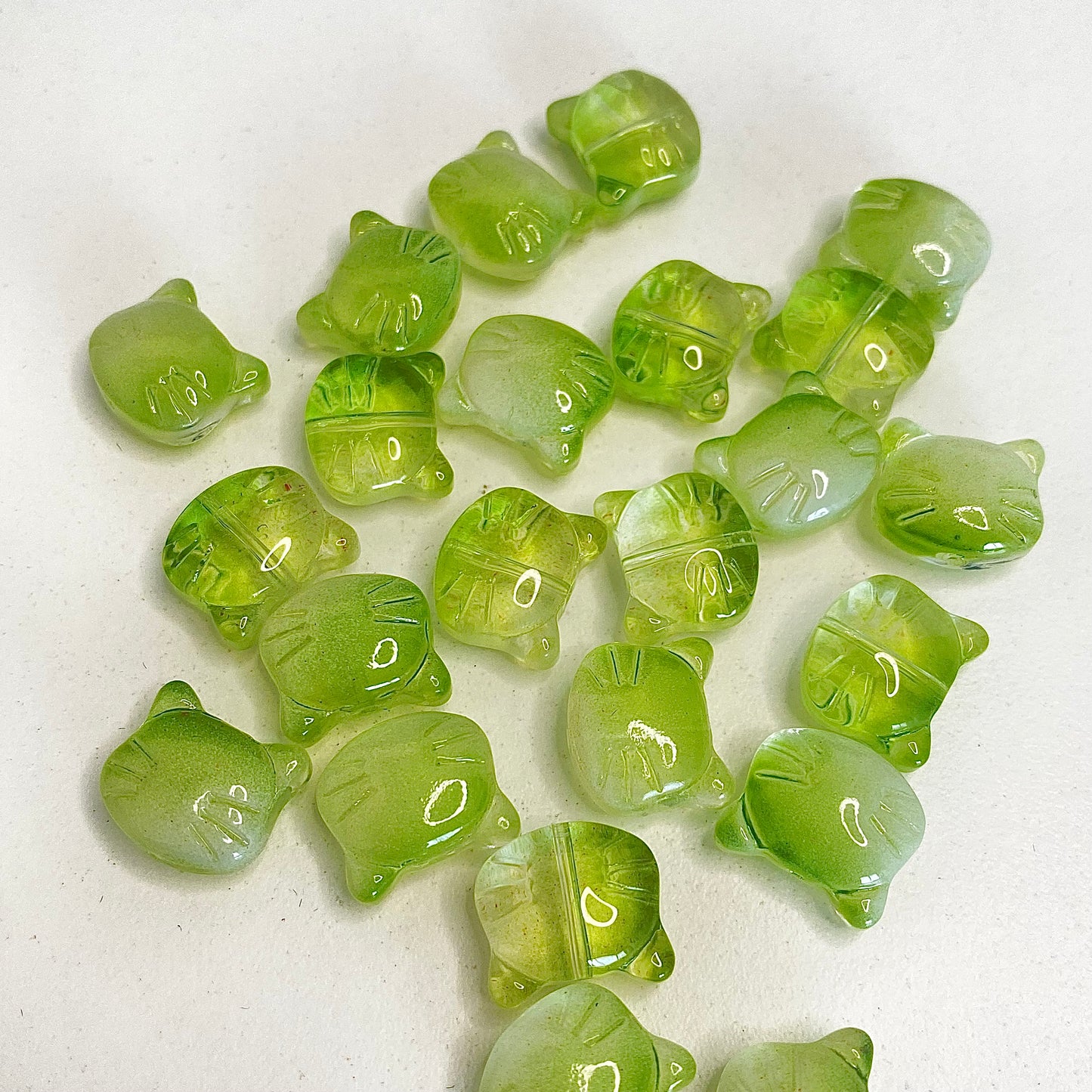 BBB 260 (g) Olive Green Cat glass bead ( 1 pc ) Lampwork Bead ( 15 mm )