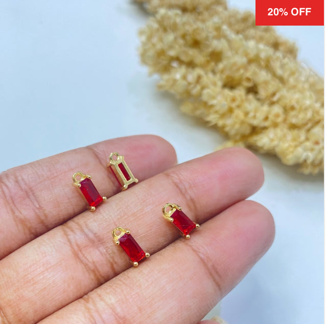 SS 413 Red rectangle crystal charm ( 1 pc ) Anti tarnish
