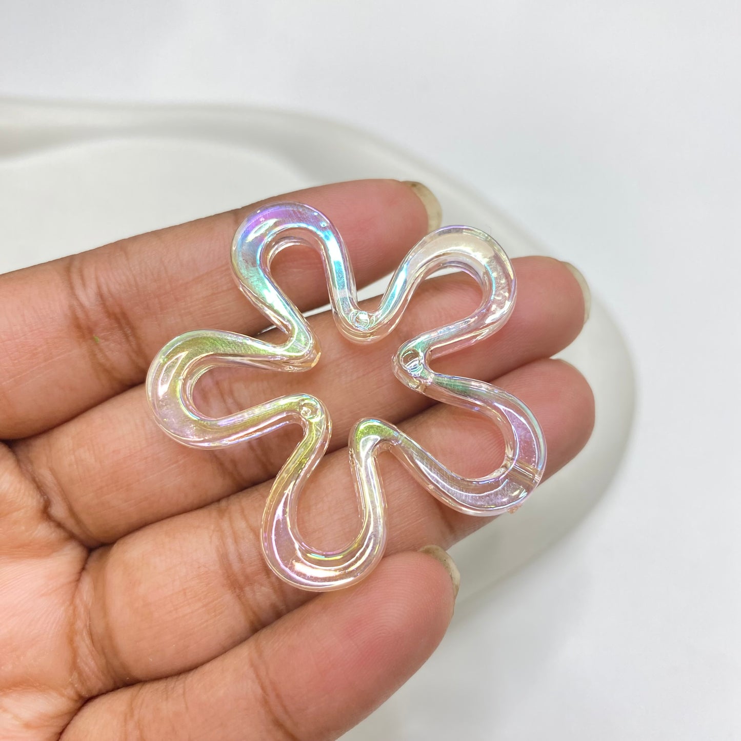 BBB 135 (A) Flower Holographic Luminous uv plated shiny irrediscent Acrylic bead ( 1 pc )