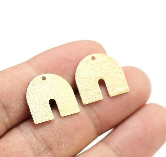 BC01U U shape Textured charm ( 1 pc ) Raw Brass
