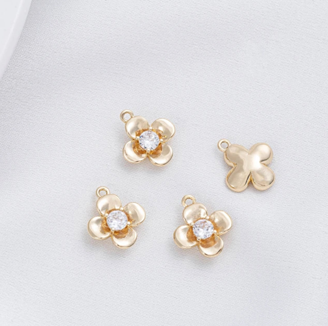 GP 1454 Floral 14k gold plated charm - per piece - anti tarnish