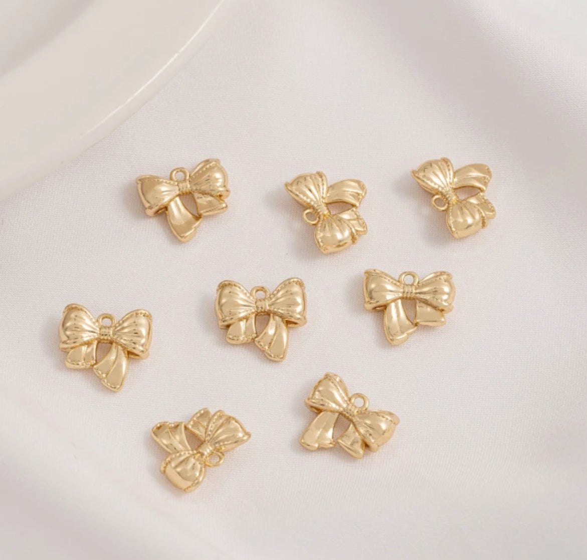 GP 1452 bow gold plated charm - per piece - anti tarnish