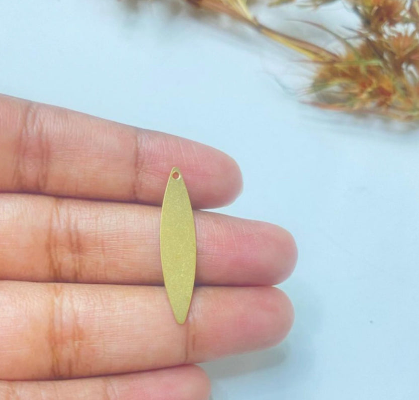 SS 15 marquise charm