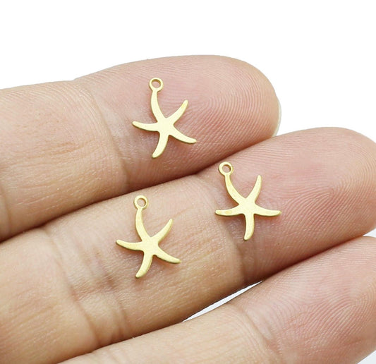 BC01J Tiny Sea charm ( 1 pc ) Raw Brass