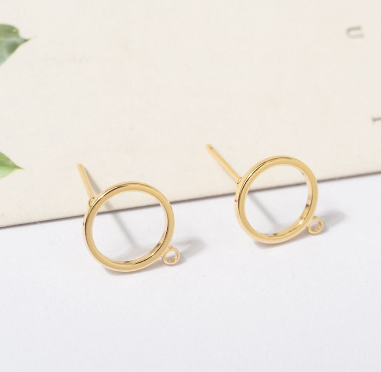 GP 2338 Round stud 18k gold plated ( 2 pc ) - anti tarnish