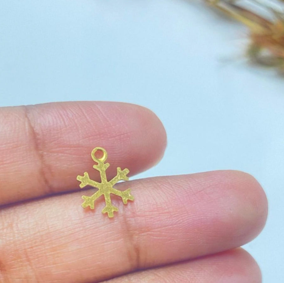 SS 30 Mini Snowflake Charm ( 1 pc )
