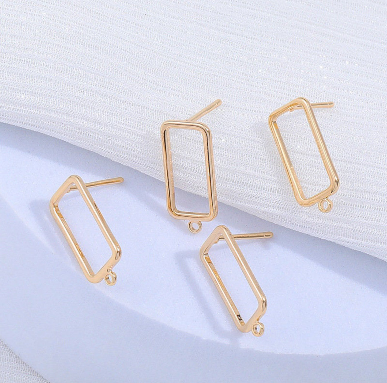 GP 2339 Rectangle stud 18k gold plated ( 2 pc ) - anti tarnish