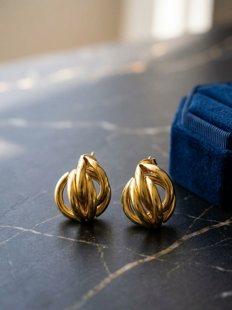 ESJ17F KNOT EARRING - 18K GOLD PVD plated 316 stainless steel - Anti tarnish