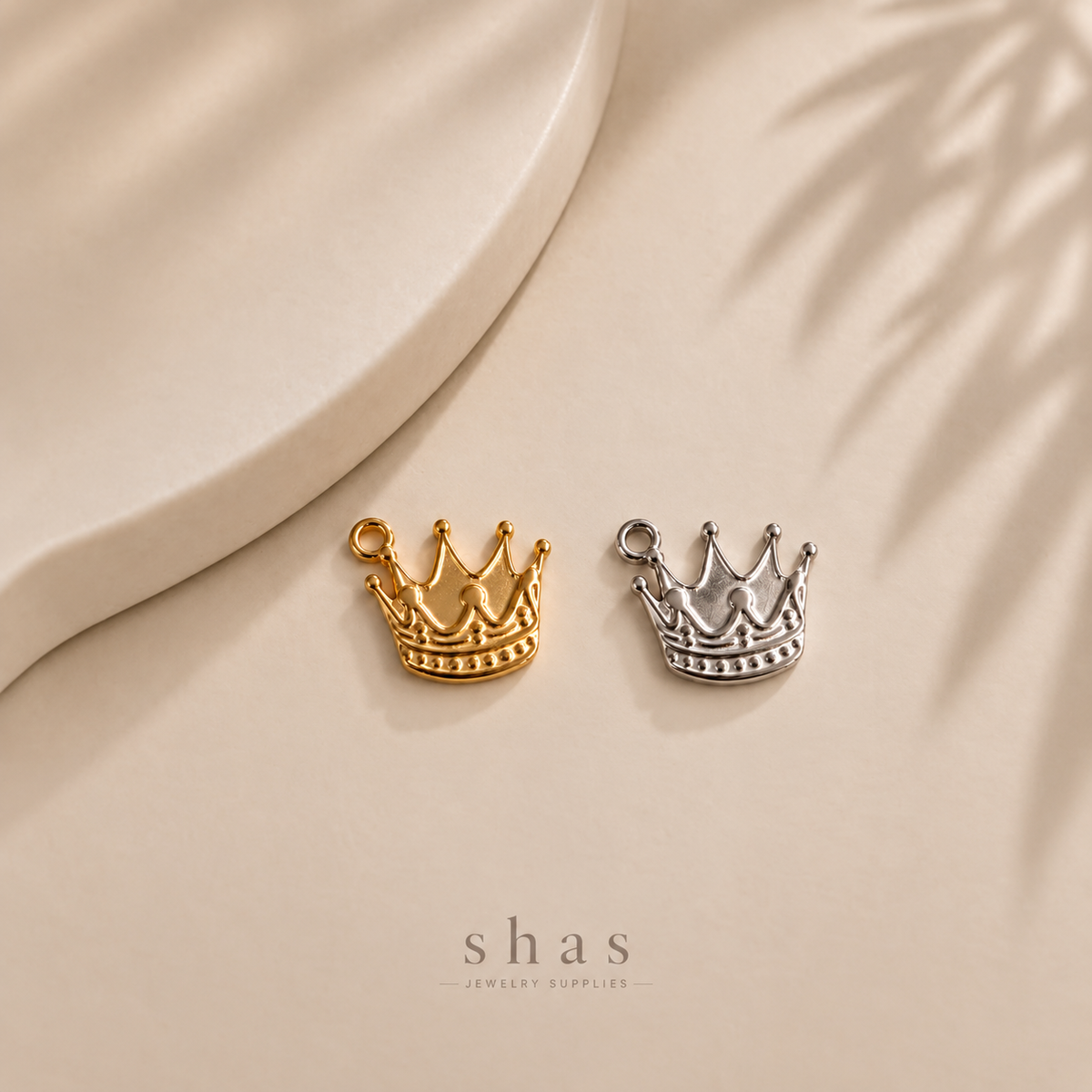SC09F Crown Charm ( 1 pc ) PVD Plated