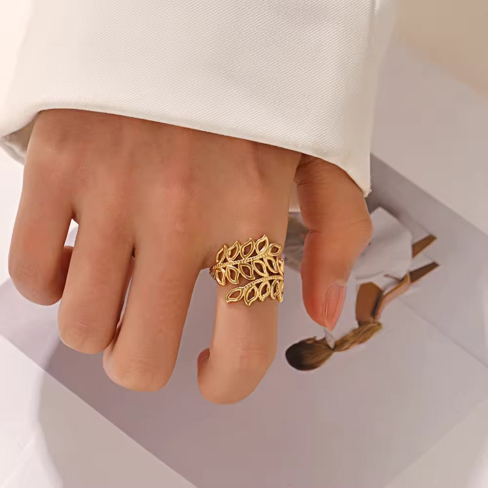 SJ 378 Leaf Ring Adjustable - 18k gold PVD plated stainless steel - Anti tarnish - Wholesale