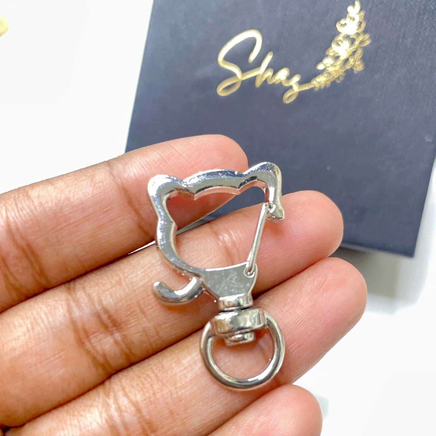 BBB 261 (f) Silver Dog keychain clasp ( 1 pc ) High quality